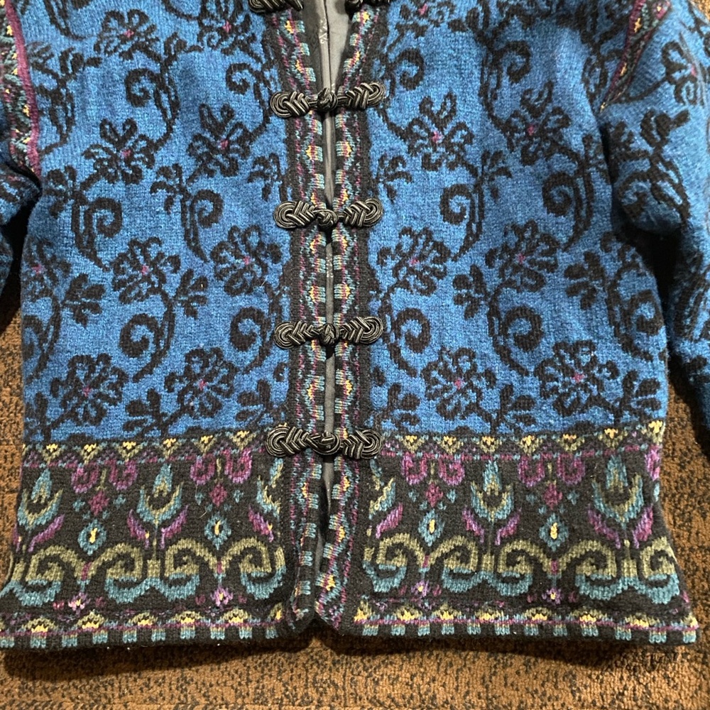 Icelandic Design Wool Jacket - Picture 3 of 6